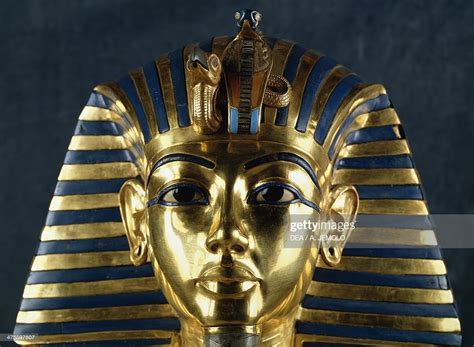 The Funerary Mask of Nebamun,  Gold and Lapis Lazuli Majesty!